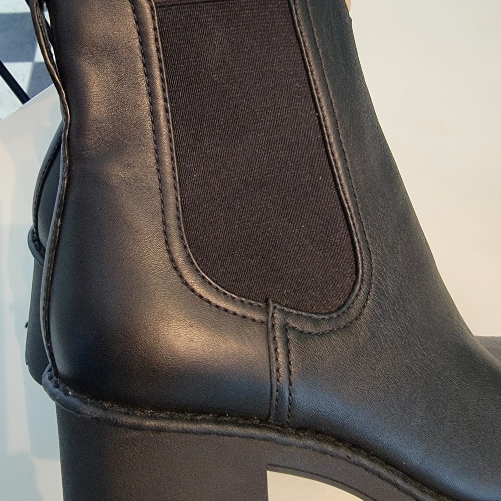 Vince Water Resistant Boots - Picture 9 of 14
